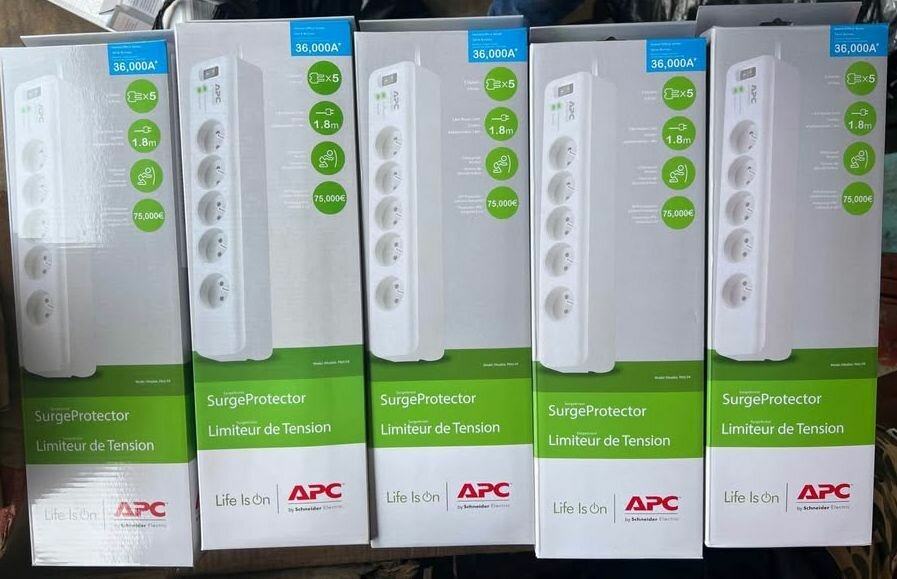 Protection surtension APC 5 prises