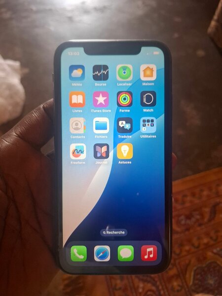 Smartphone moderne noir