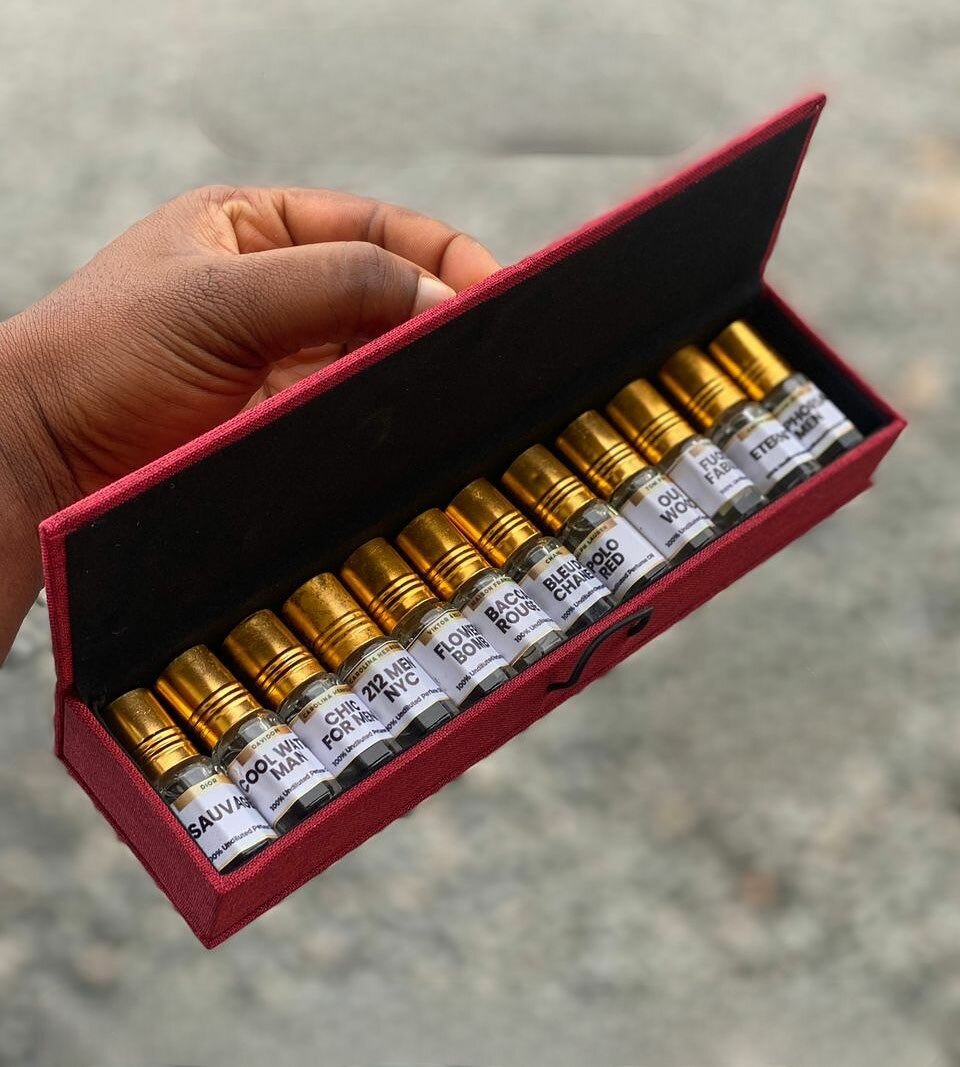 All kinds of perfumes into 3ml