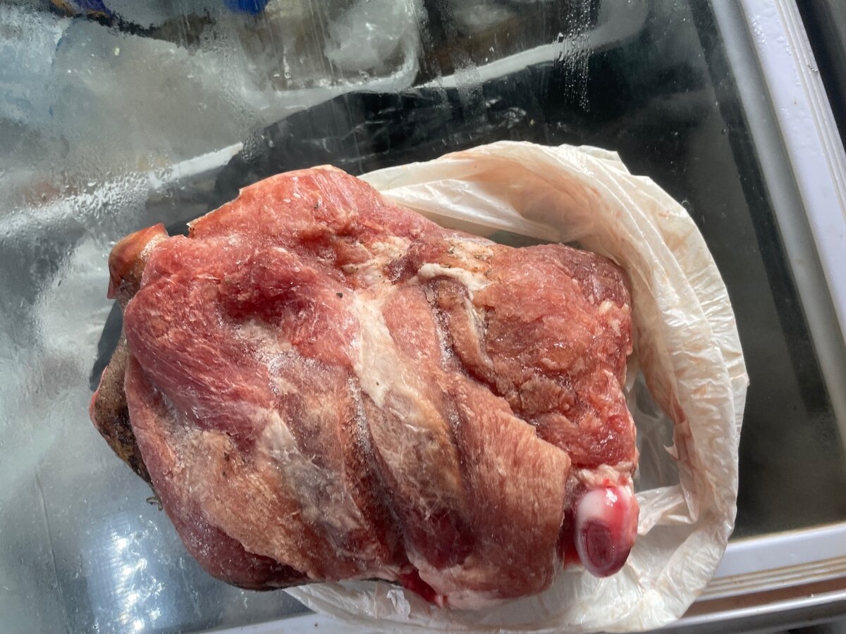 Viande de porc fraîche