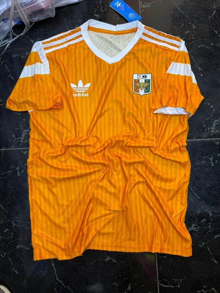 Maillot de foot rétro Adidas