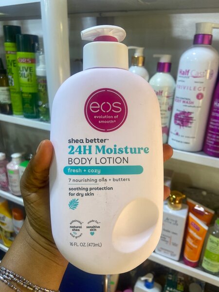 eos Shea better 24H moisturiser body lotion