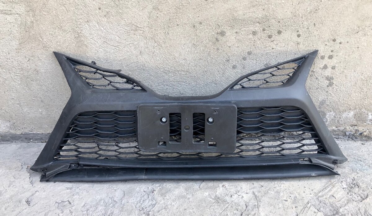 РЕЩЕТКА РАДИАТОРА