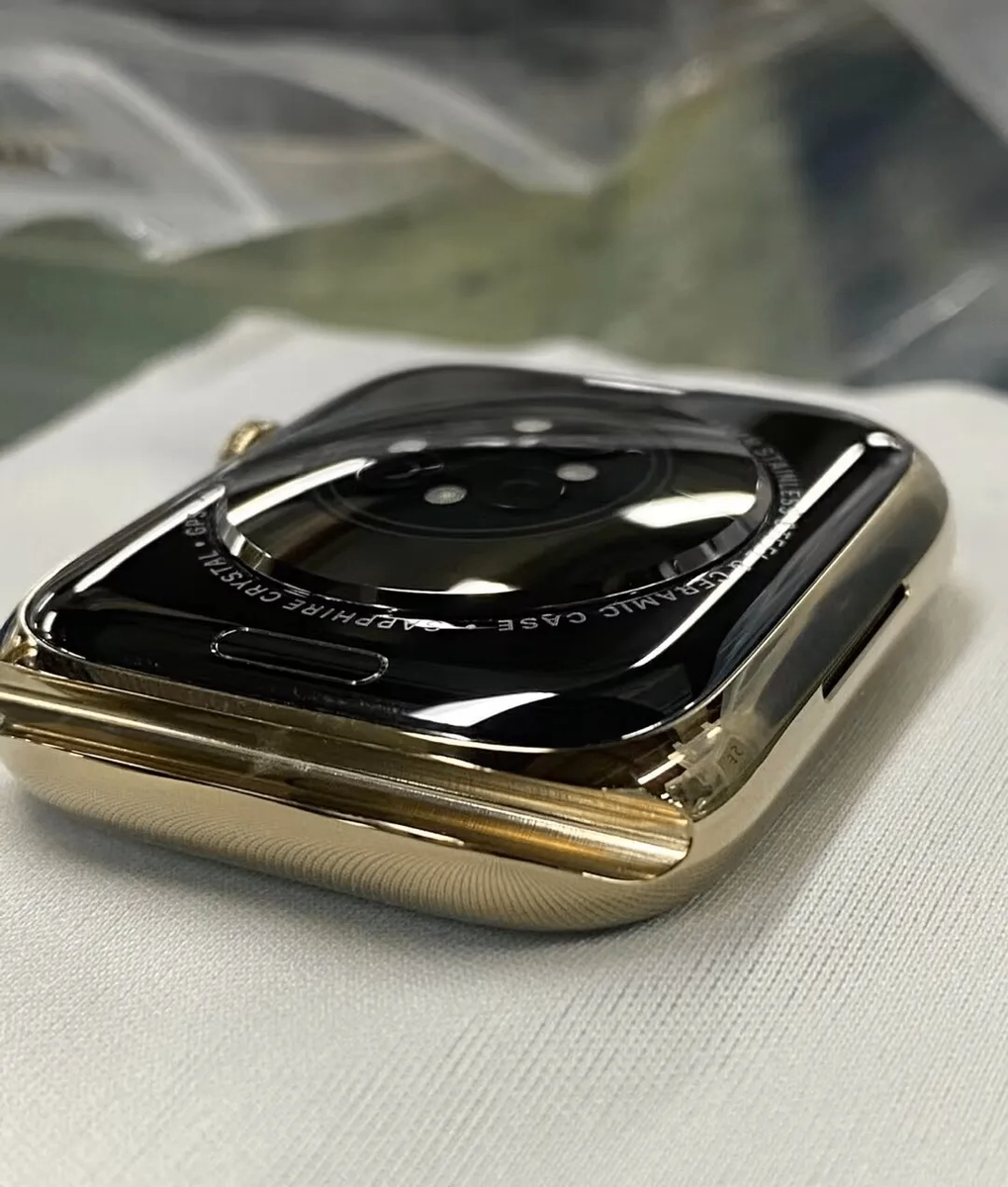 Boîtier Apple Watch en métal