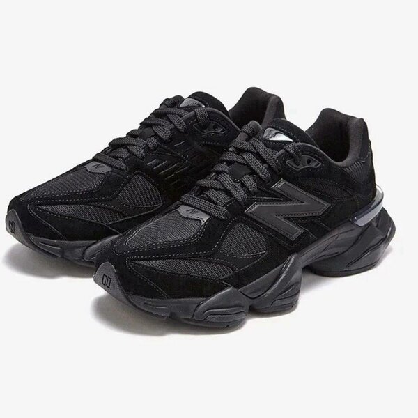 Sneakers en cuir blanc et noir