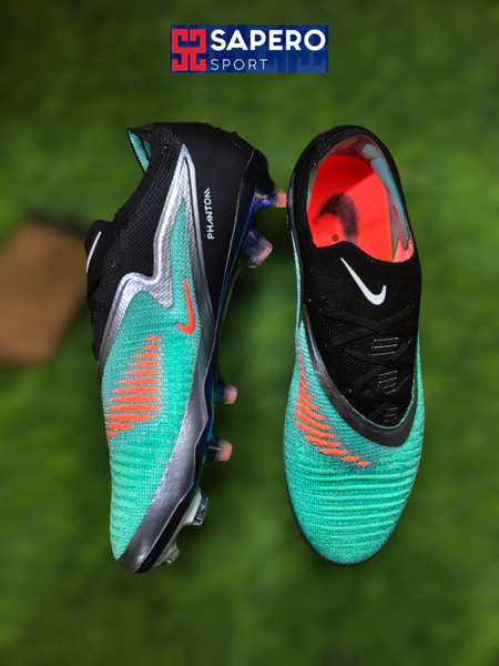 Nike phantom 8