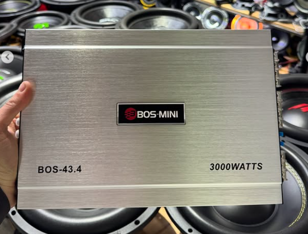Усилитель автомобильный 4-х канальный 3OOOMaxPower Bos-Mini BOS-43.4 