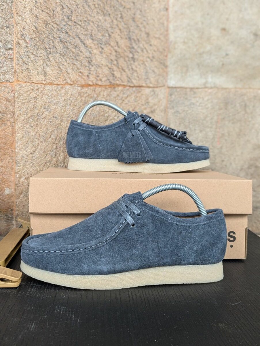 CLARKS WALLABIES (ORIGINALS)