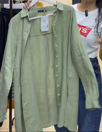 Женская рубашка лен светло зеленого цвета