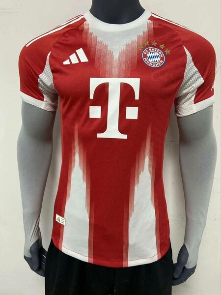 Maillot de football Adidas rouge