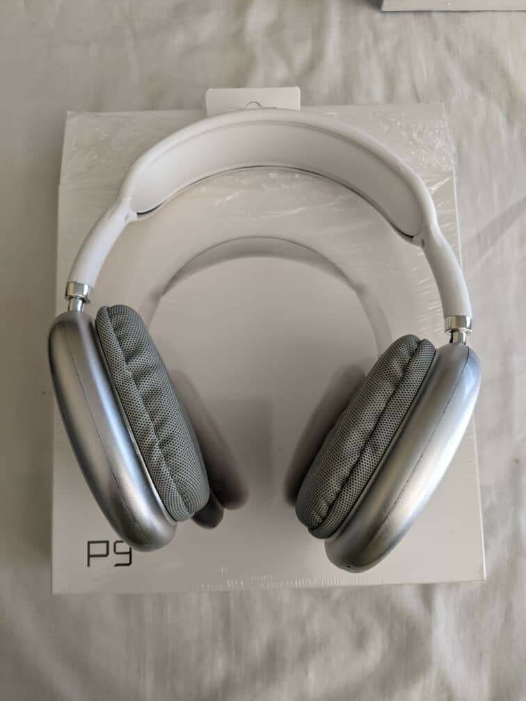 P9 Wireless Headphones