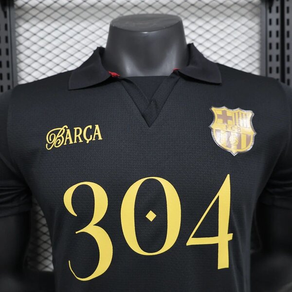 Maillot de football noir élégant