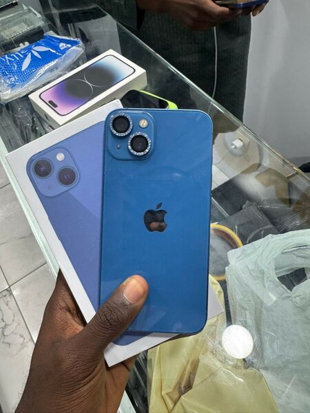 iPhone 13 Bleu 128 Go