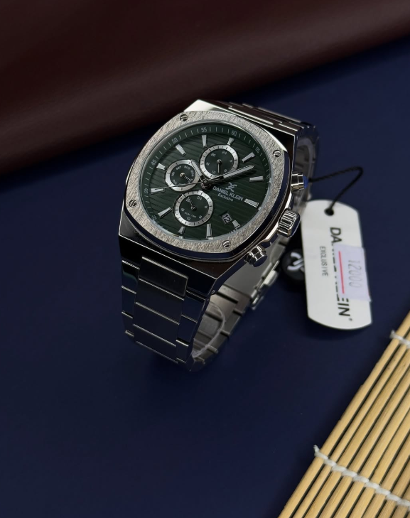 Daniel Klein часы 