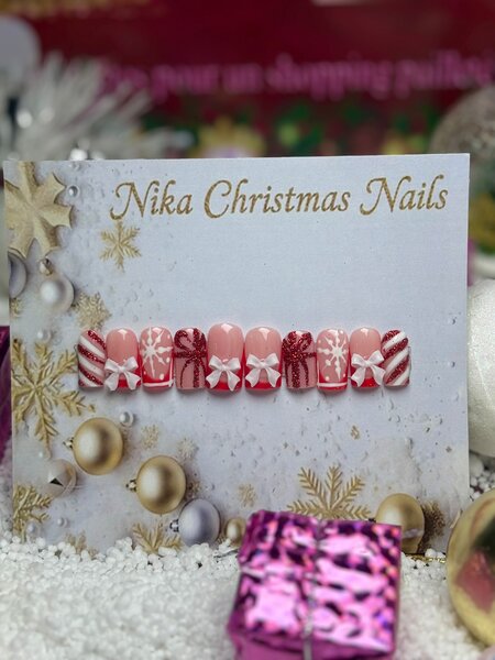 Ongles de Noël Festifs