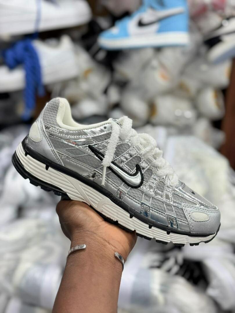 Chaussures de sport stylées