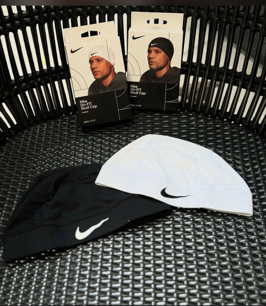 Bonnets de sport Nike unisexes
