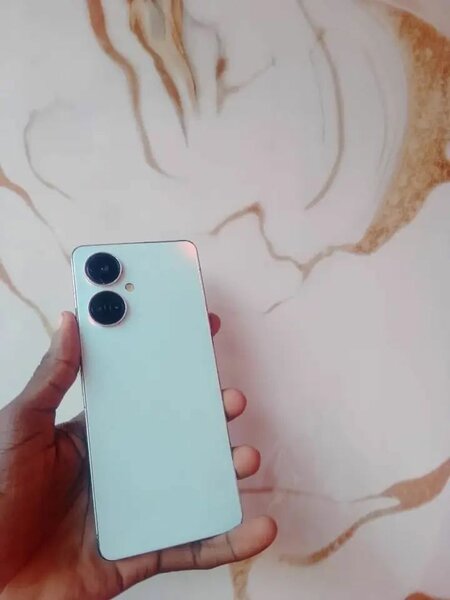 Camon 19