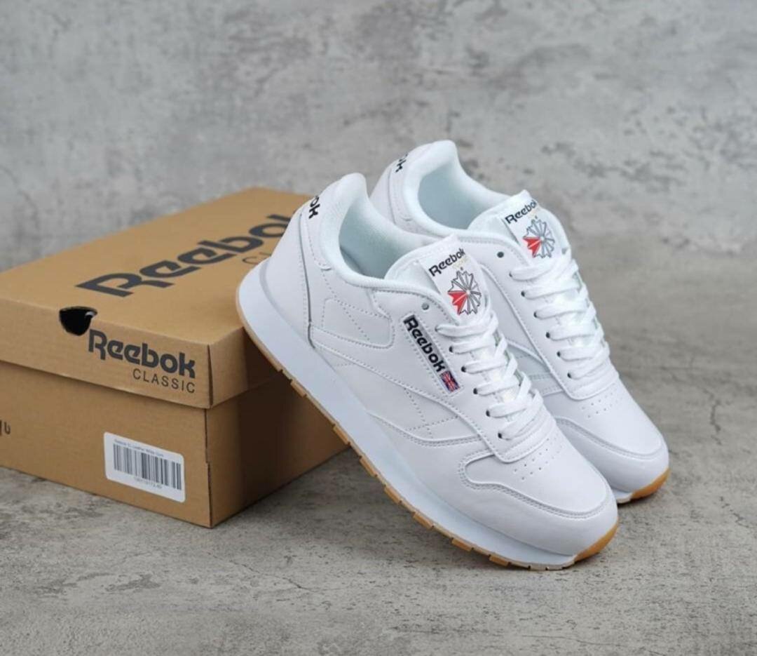 Reebok Sneakers