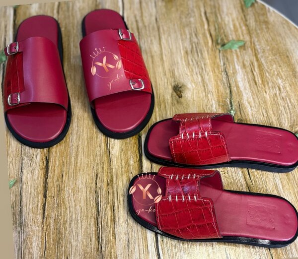 Sandales rouges élégantes