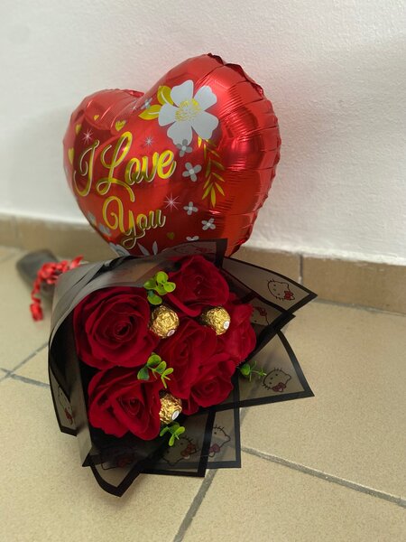 Bouquet romantique avec ballon