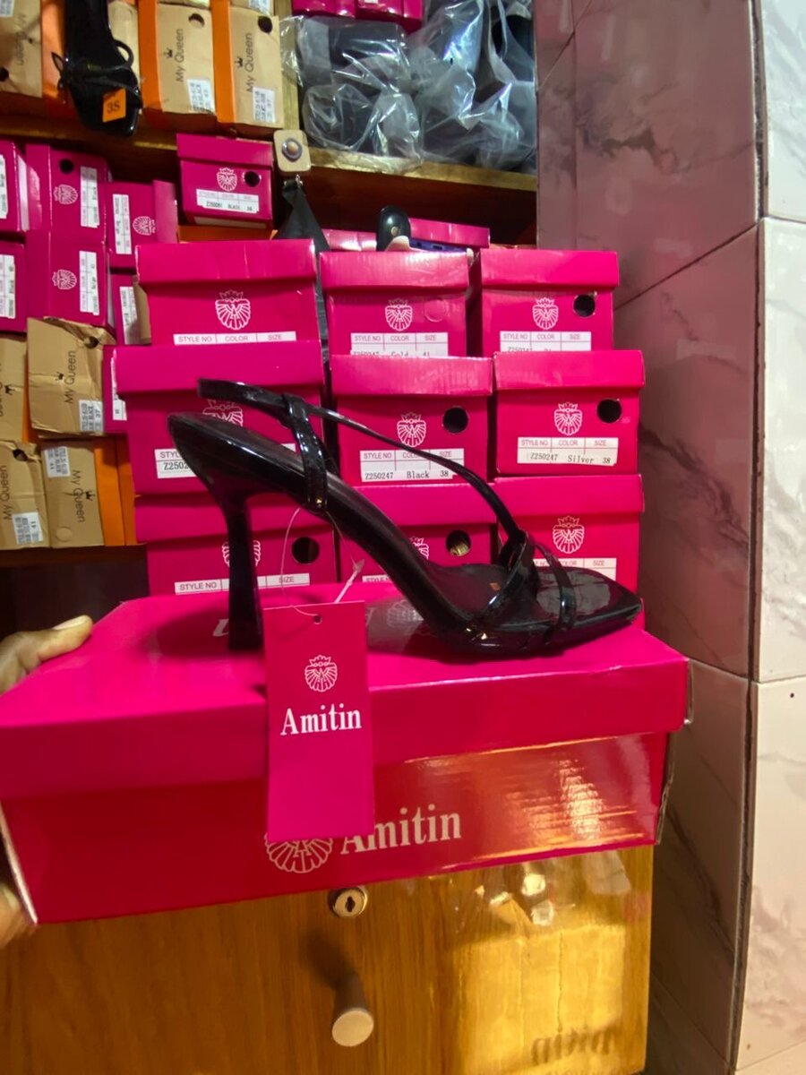 Sandales à talons élégantes