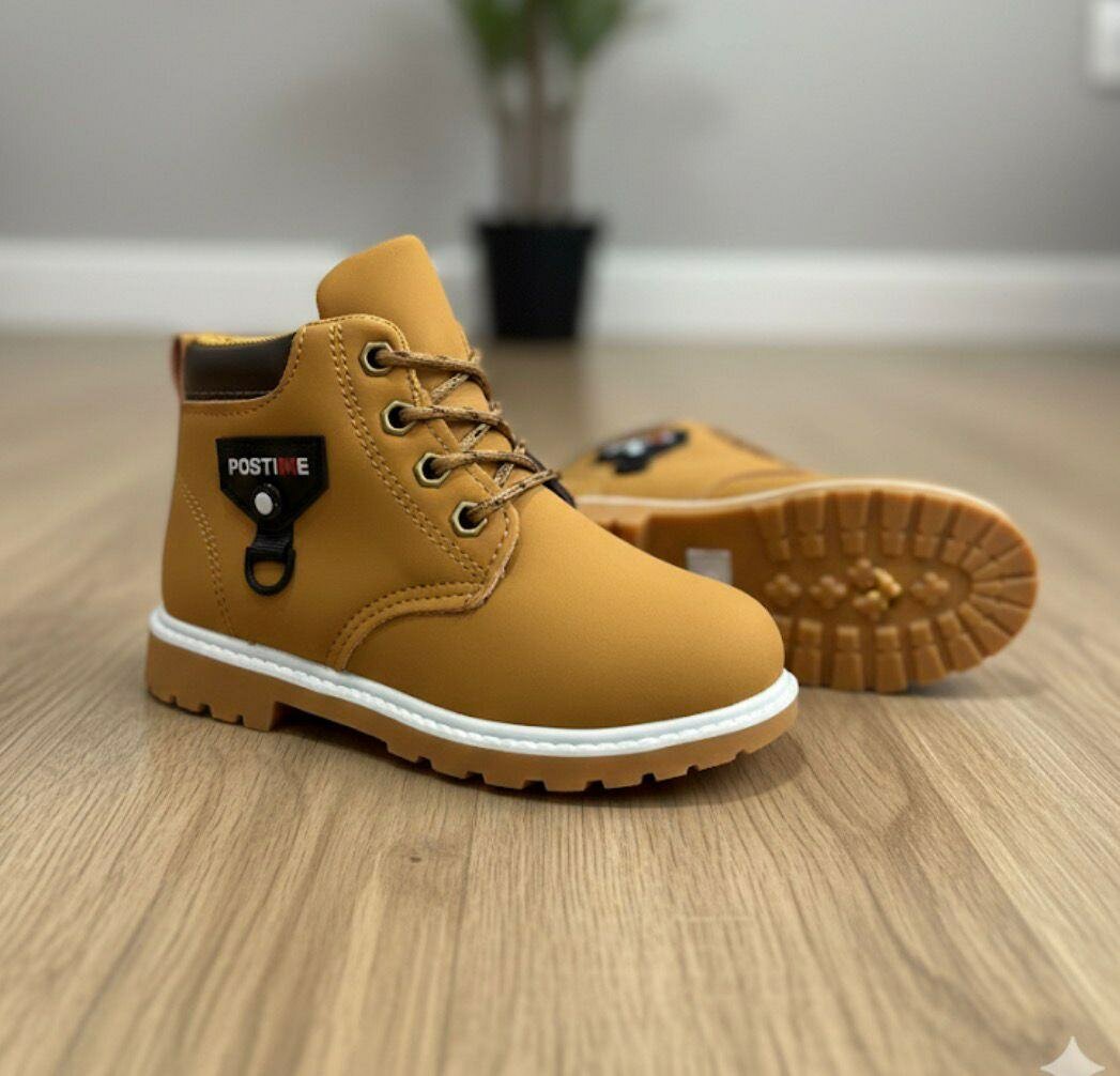 Chaussures enfant robustes