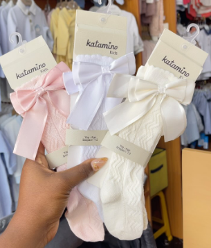 Baby socks with a bow for girls