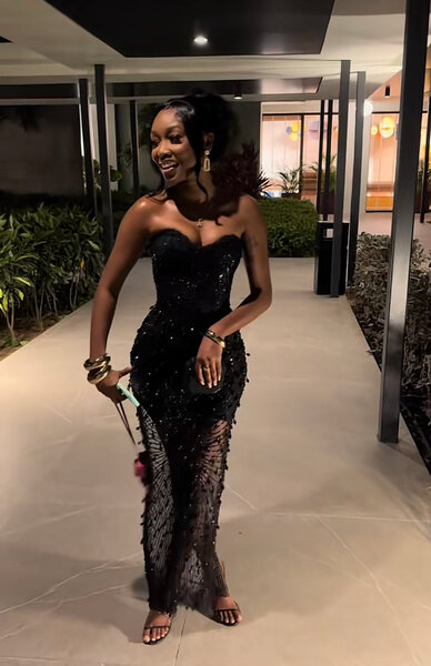 Robe de soirée noire élégante