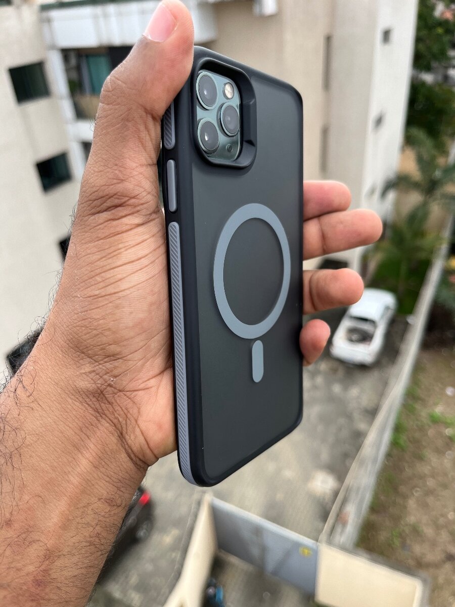 Coque MagSafe pour iPhone