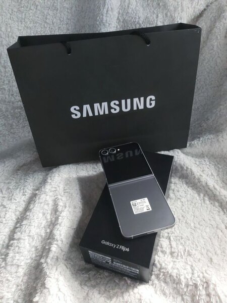 Samsung Galaxy Z Flip