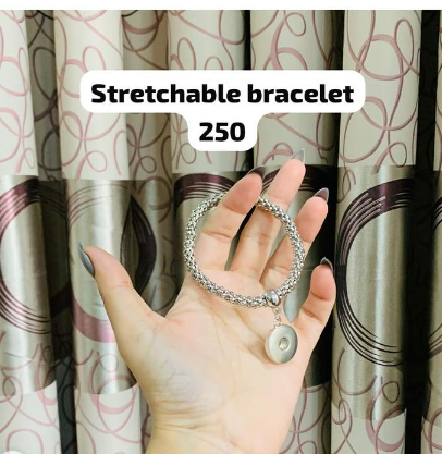 Stretchable bracelet 