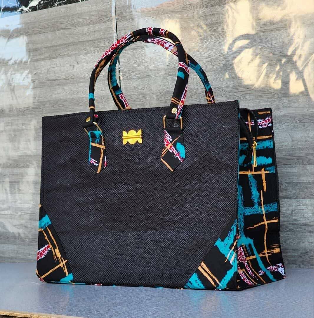 Sac Tissu Ethnique Élégant