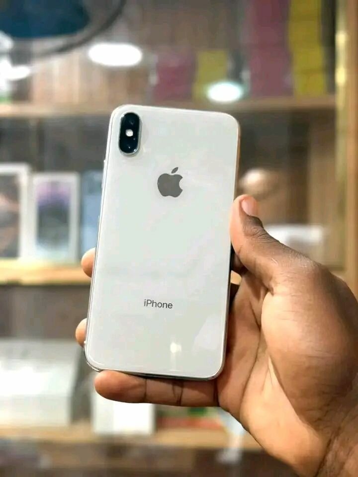 iPhone X 64GB Débloqué