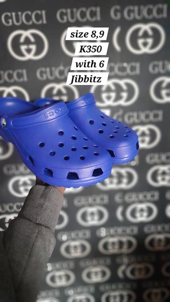 crocs