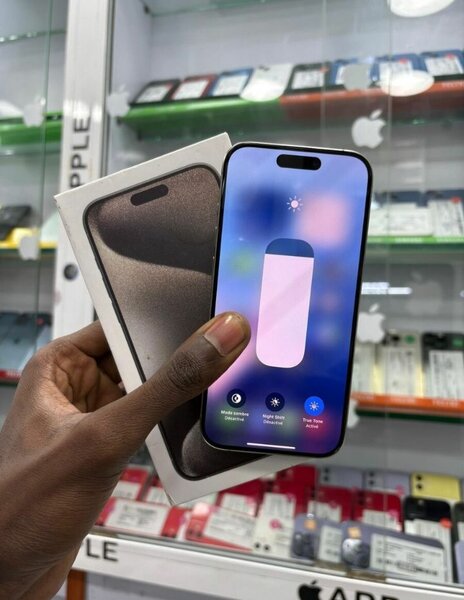 iPhone 15 Pro Max Neuf