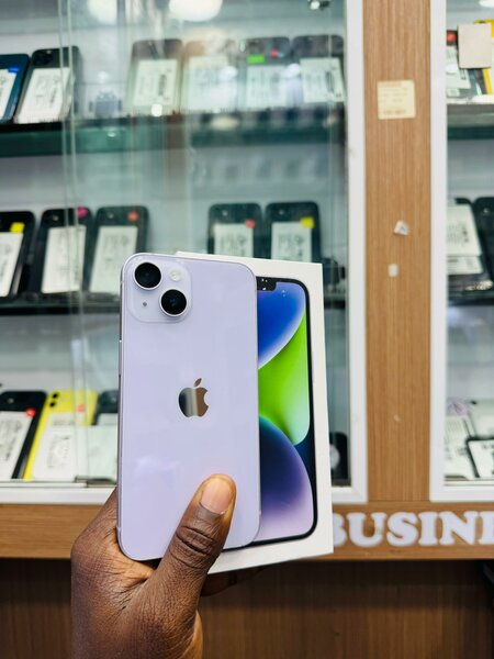 iPhone 14 simple 128Go