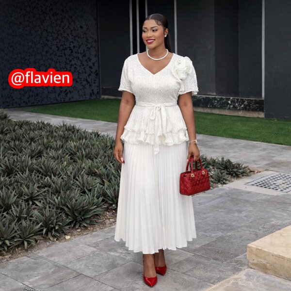 Robe mi-longue plissée avec volants pour femmes