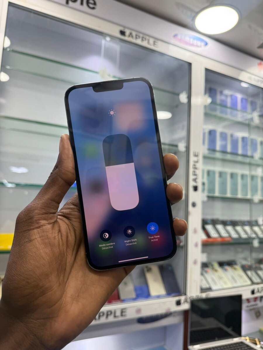 Disponible 13 Pro Max 128go CE