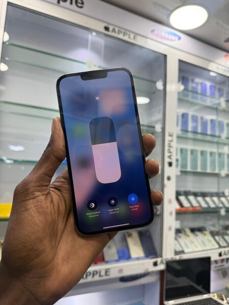 Disponible 13 Pro Max 128go CE