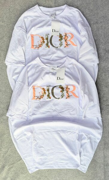 T-shirts imprimés tendance