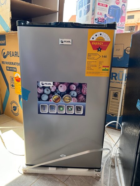 Pearl table top fridge silva color