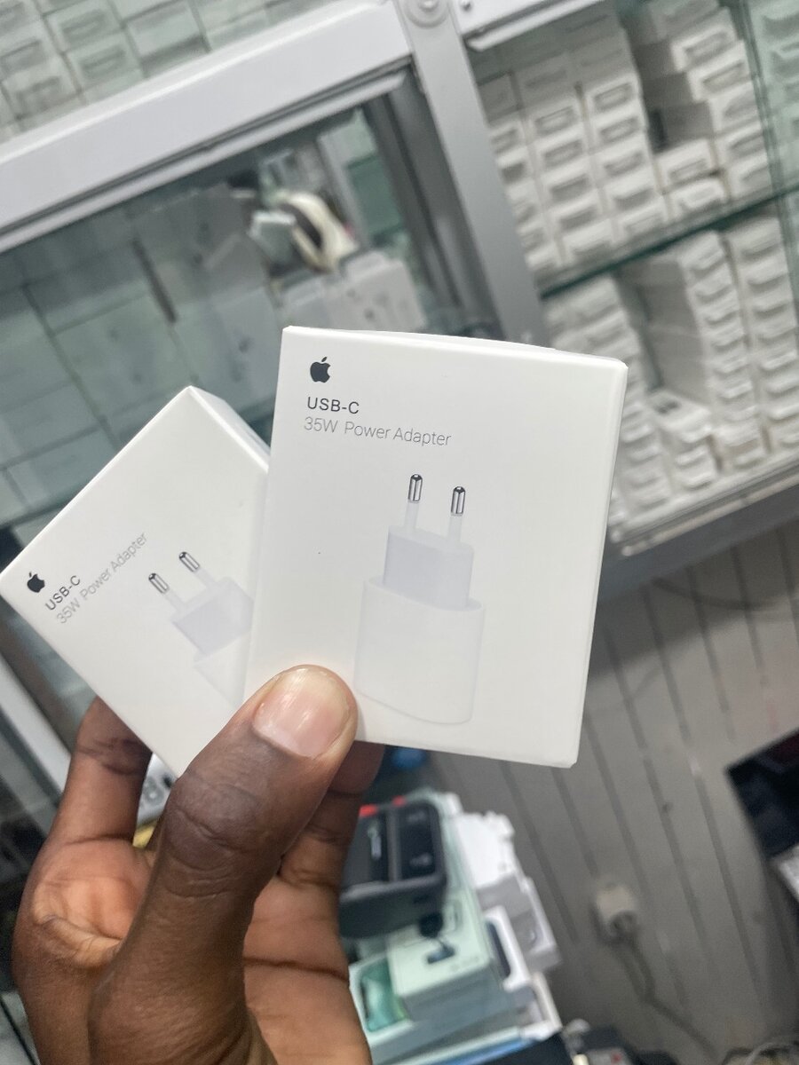 Boîtier iPhone 15 original