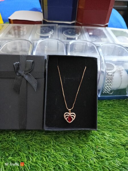 Heart pendant