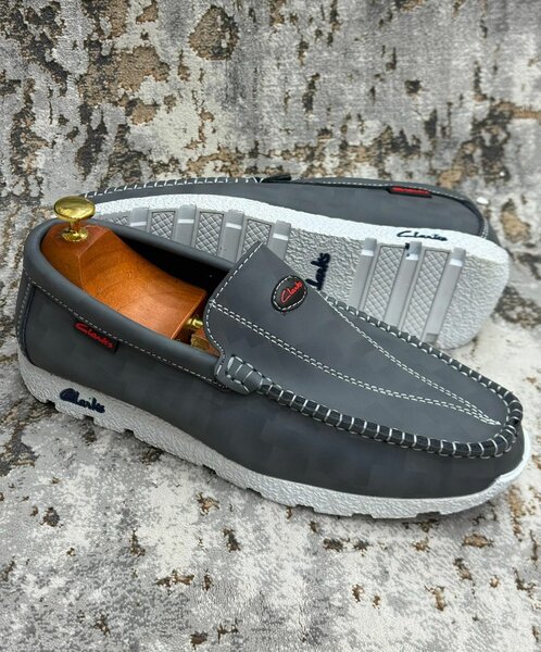 Mocassins hommes confort Clarks
