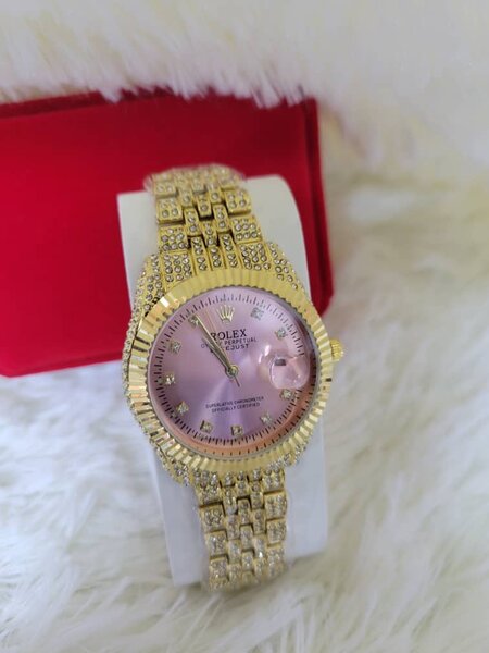 Montre Or Élégante Femme