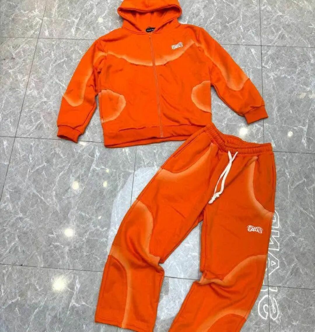 Ensemble sportif à capuche