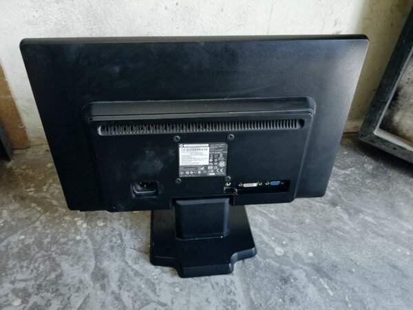 18.5 inch HP Monitor