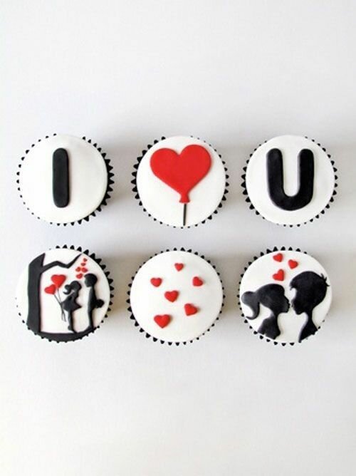 Customised Cupcakes For your Beloved ones On Valentines Day