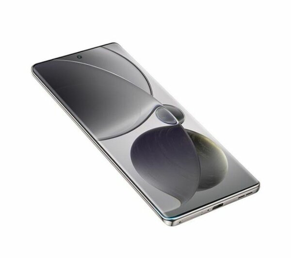 Smartphone Itel moderne